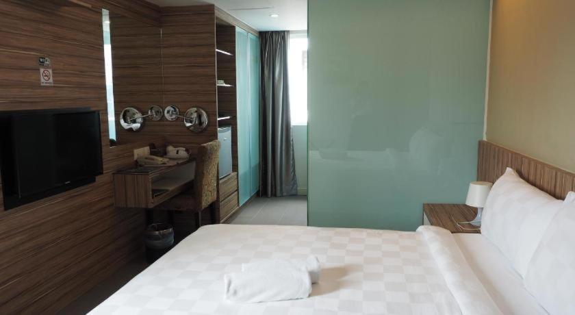 Mornington Hotel Medan איפוה מראה חיצוני תמונה