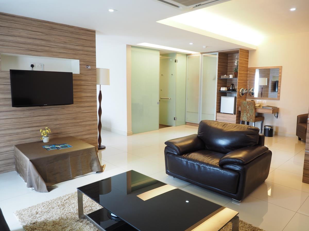Mornington Hotel Medan איפוה מראה חיצוני תמונה