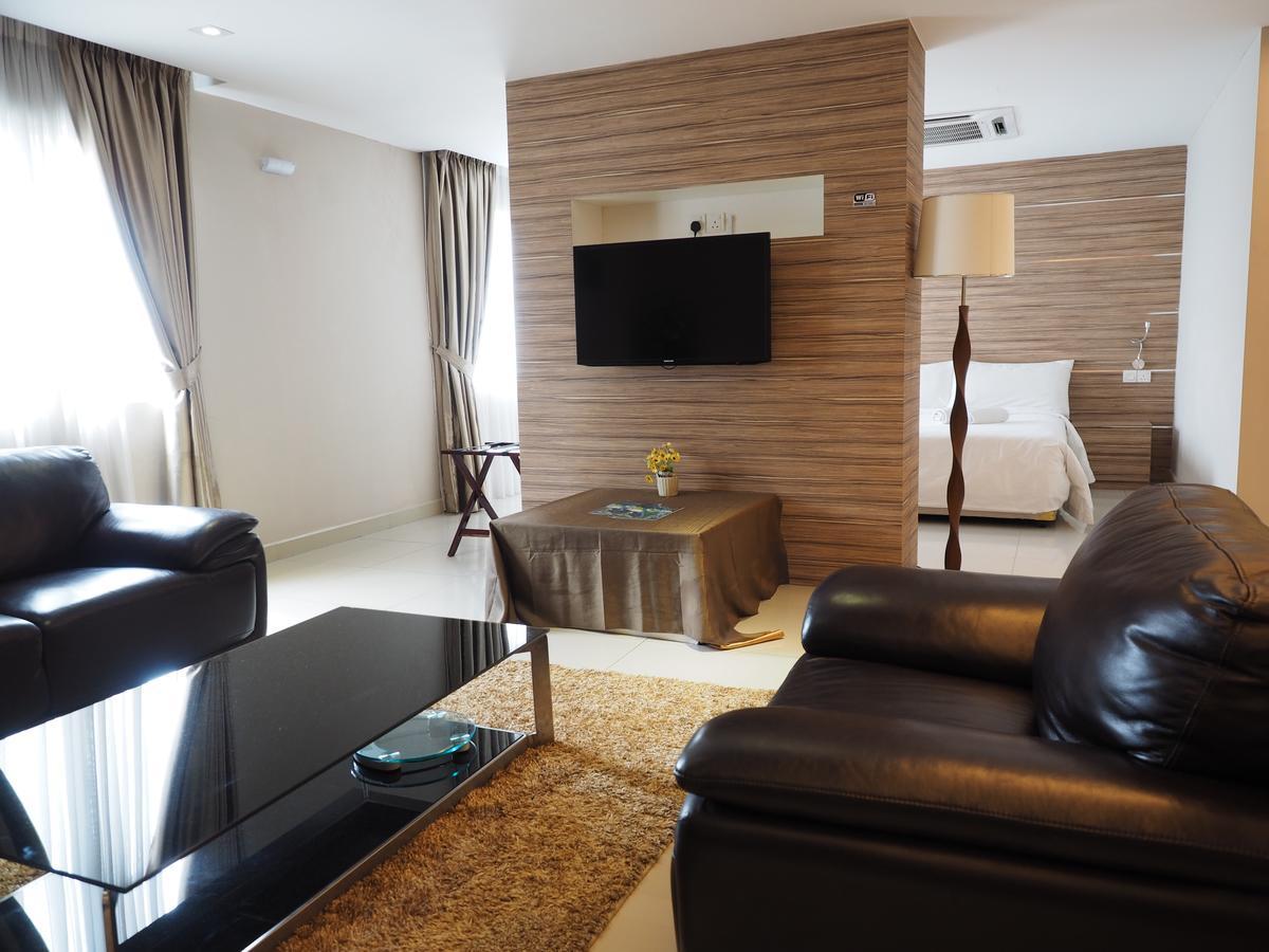 Mornington Hotel Medan איפוה מראה חיצוני תמונה